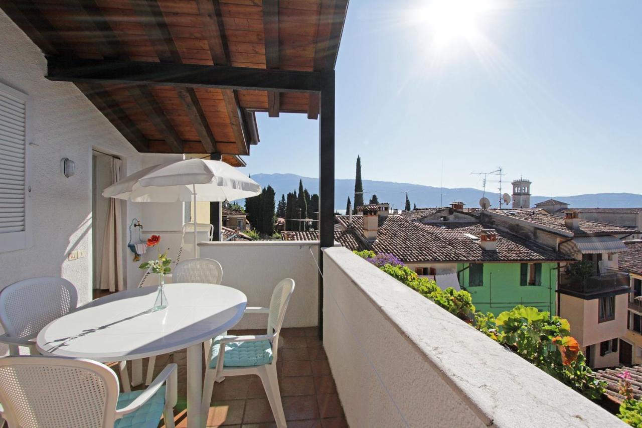Casa Marsilva - Holiday Apartment With Roof Terrace, Near The Lake Toscolano Maderno Exterior photo